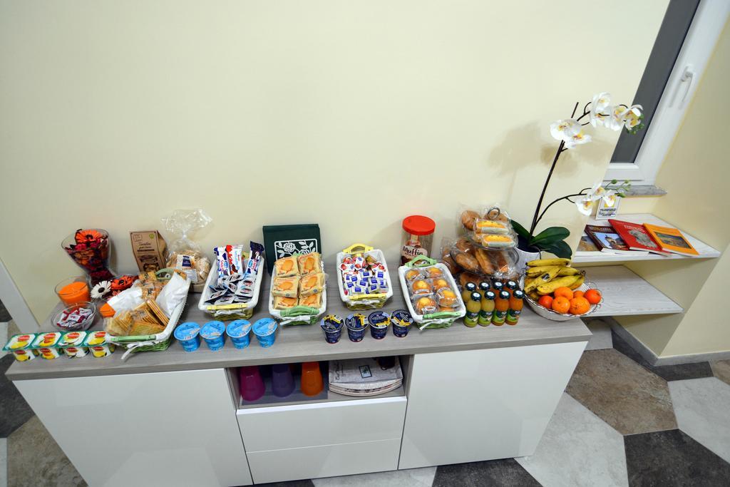 Residence Stendhal Guest House ชิวิตาเวกเกีย ภายนอก รูปภาพ